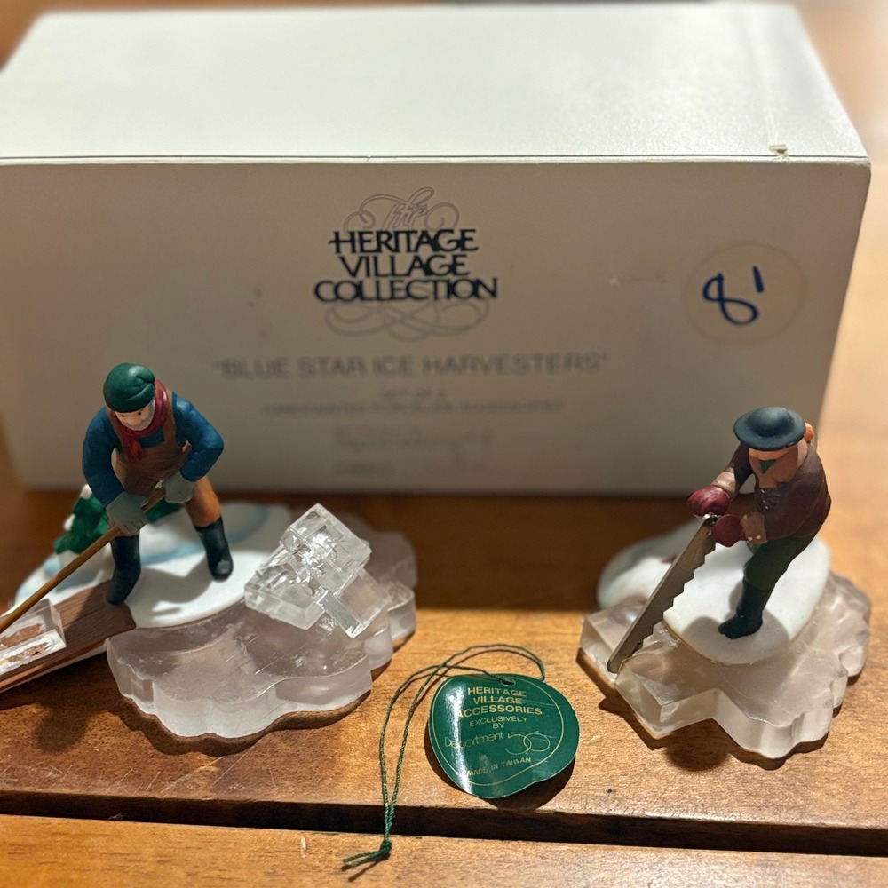 Department 56 Blue Star Ice‎ Harvesters OS Figurine Multicolor Heritage Village